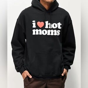 Danny Duncan I ❤️ Hot Moms Black Men’s Hoodie size S